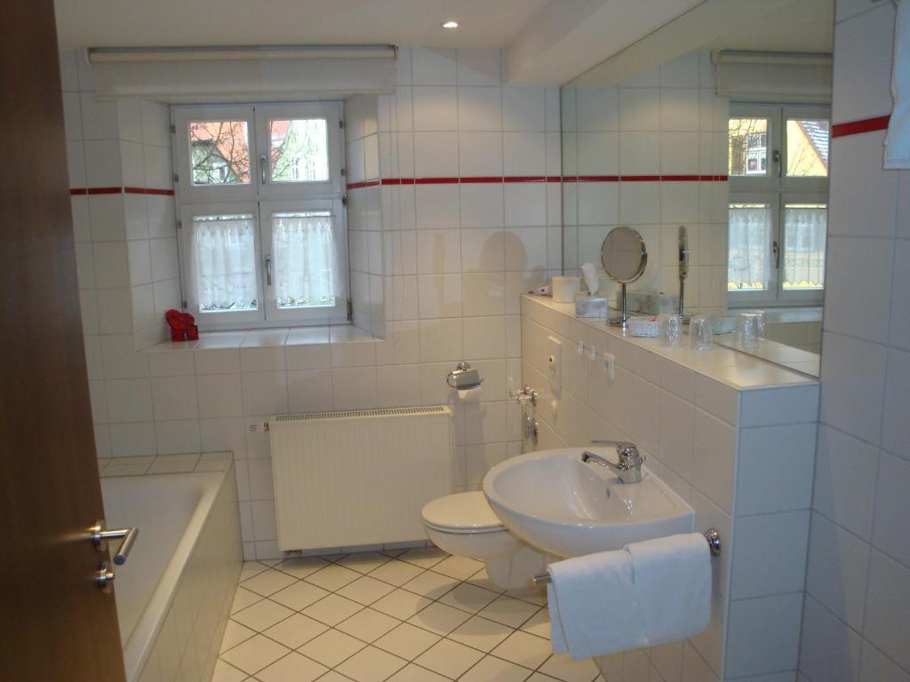 Hotel Haus Appelberg Динкельсбюль Номер фото