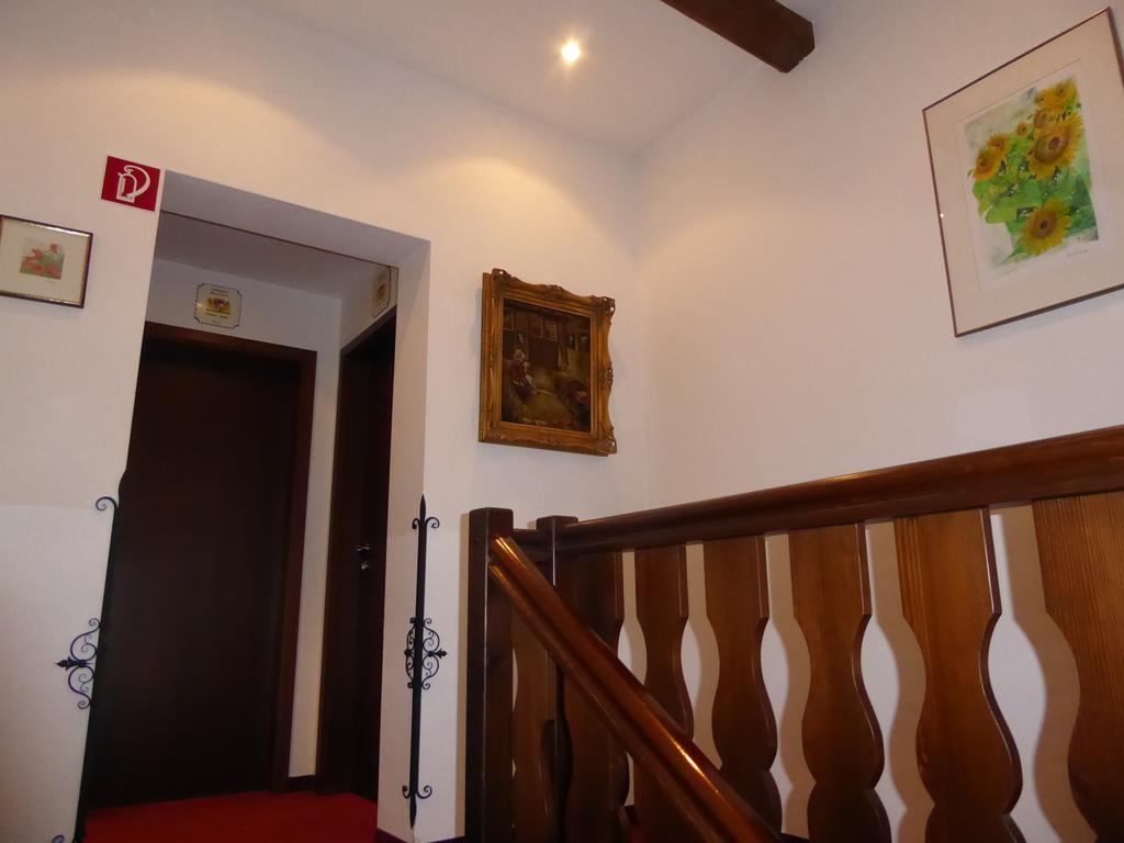 Hotel Haus Appelberg Динкельсбюль Экстерьер фото
